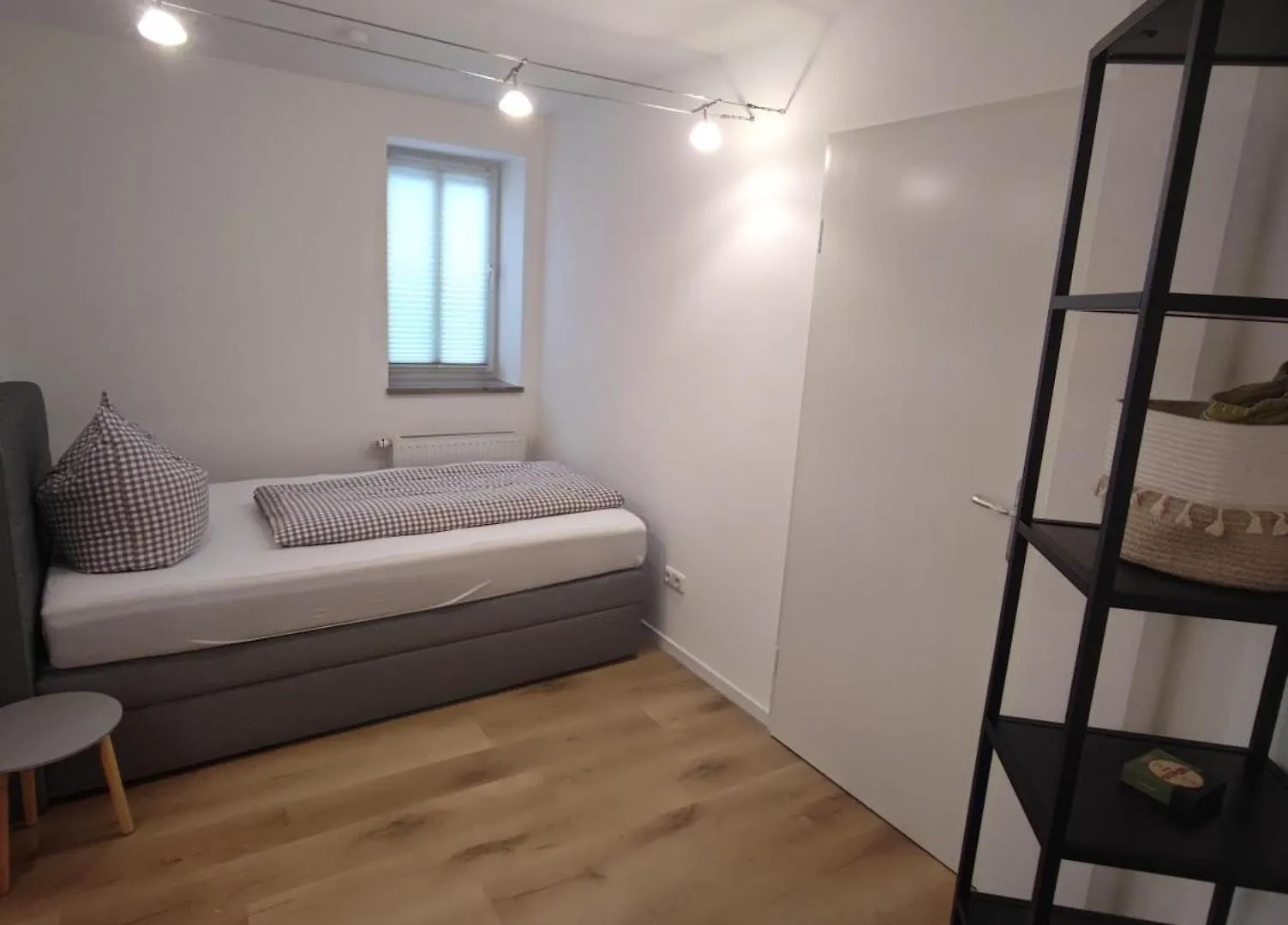 Apartment Fewo Planer Altstadtwohnung Mit Terrasse & Parkplatz Memmingen